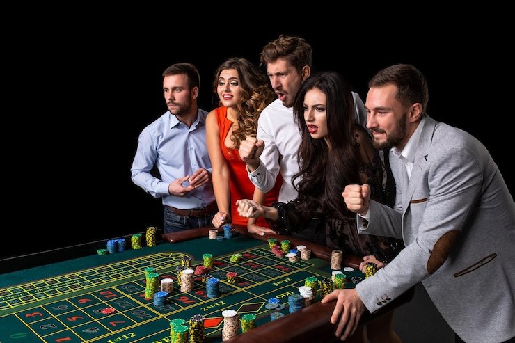 Antarmuka aplikasi mobile solana4d menampilkan menu utama dengan pilihan slot games, sportsbook, dan live dealer
